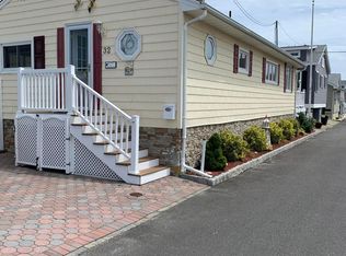 32 E Dune Way, Lavallette, NJ 08735