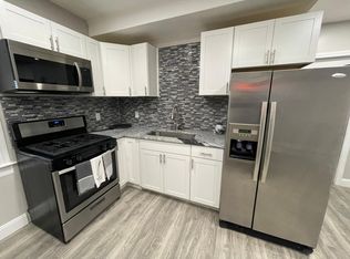 66 Terrace Ave #2L, Providence, RI 02909