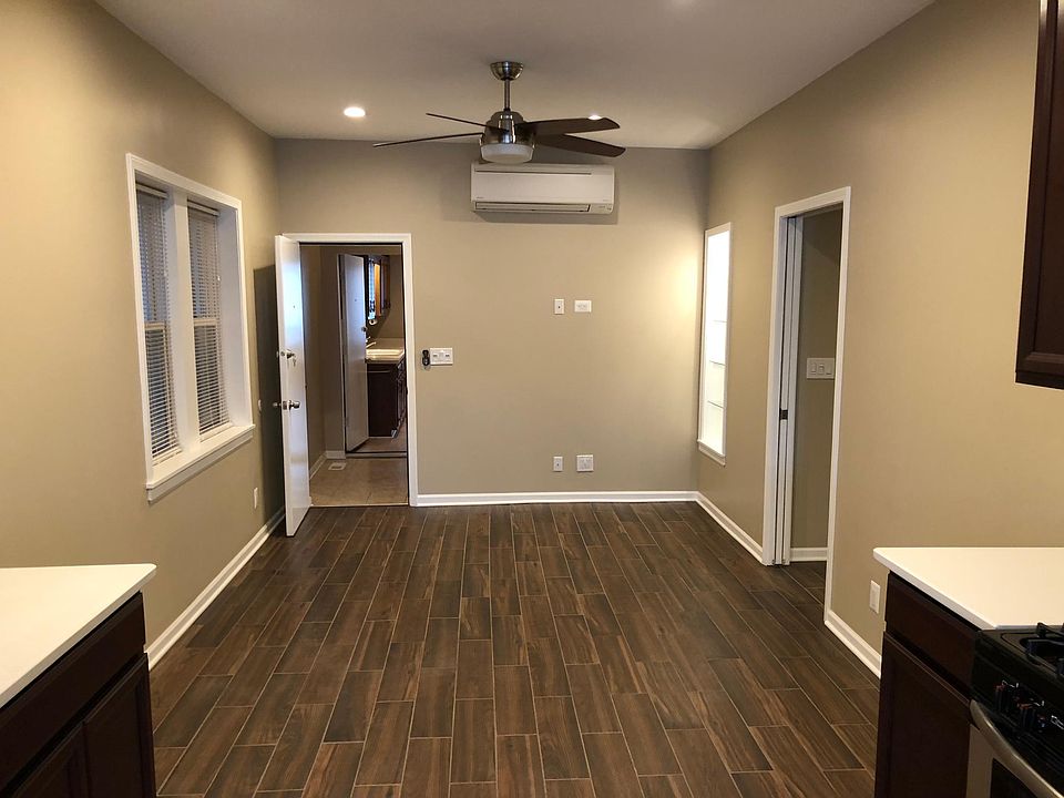 Living room area and entrance/exit