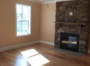 5317 Ross Rd, Knoxville, TN 37914