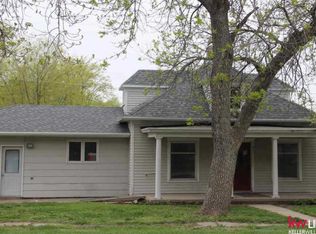 407 S Saunders Ave, Sutton, NE 68979