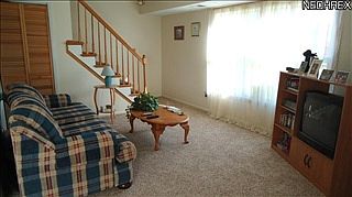 5th image of 611 Canterbury Ln #B-12