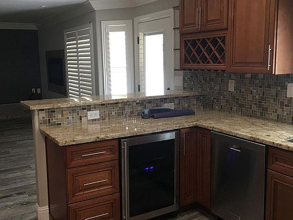 5th image of 541 Britannia Dr