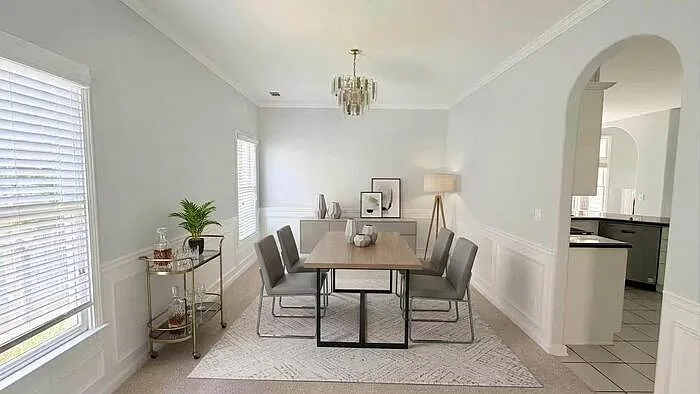 4 bed, 2.5 bath, 2981 sqft, $2,900 — Photo 3