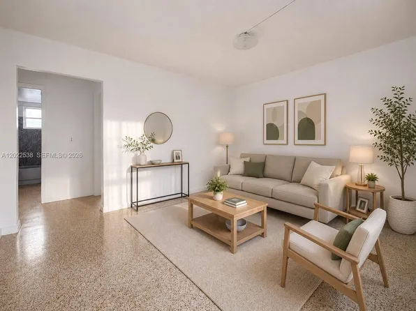 1426 SW 5th St APT 2, Miami, FL 33135