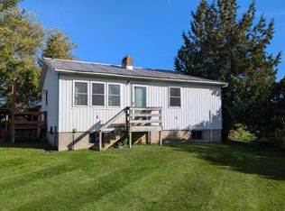 1518 Border Rd, Alburgh, VT 05440