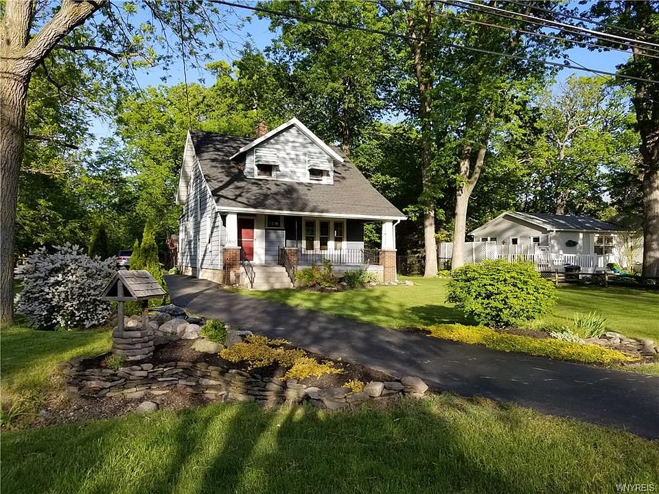 1st image of 100 Lake St