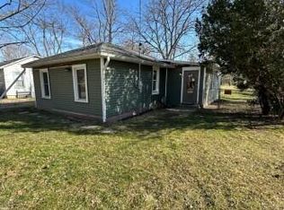 6141 Milton Ct, Coloma, MI 49038