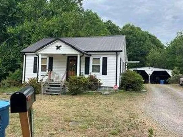 266 Pop Davis Rd, Taylorsville, NC 28681