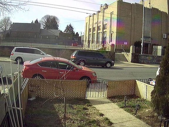2nd image of 3625 Stanwood St