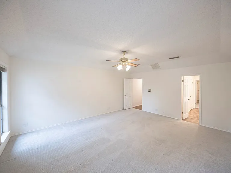 4007 Crestridge Dr — Photo 45