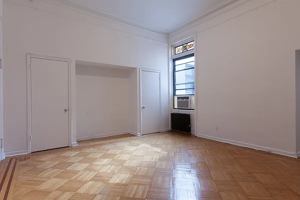 Rented by Berman Realty | media 10