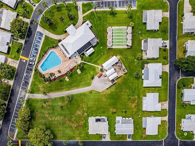 9032 Mission Oaks Blvd #F — Photo 33