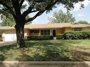 1913 N Oklahoma Ave, Shawnee, OK 74804