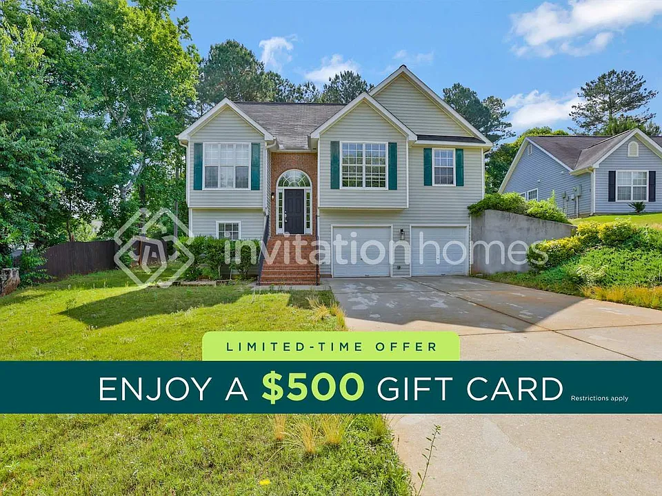 352 The Gables Dr