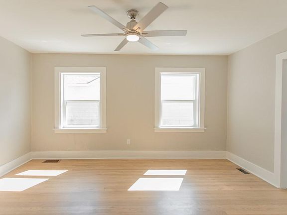 5th image of 2229 S Gilpin St