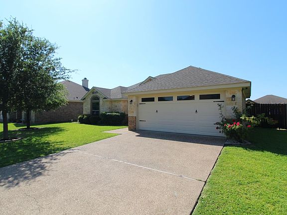 3rd image of 9916 Adobe Ct