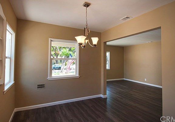 4th image of 412 N Linwood Ave
