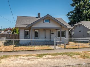 1106 S 5th Ave, Kelso, WA