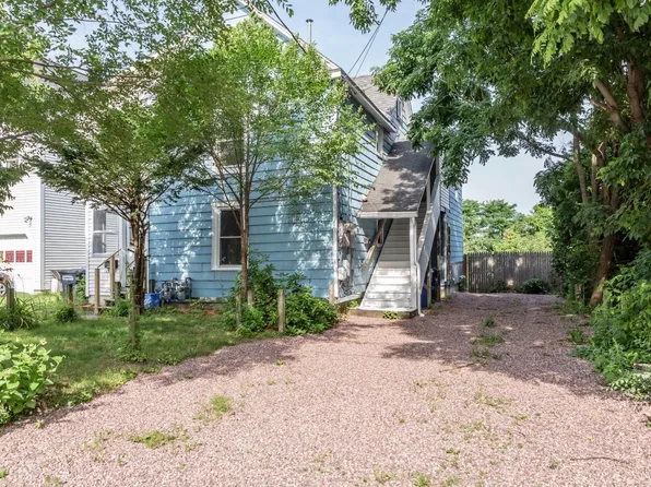 340 Manhattan Drive, Burlington, VT 05401