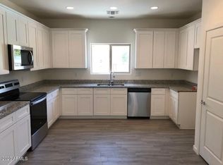 16415 S 10th St, Phoenix, AZ 85048