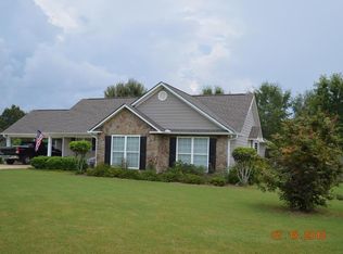 142 Lee Road 2152, Valley, AL 36854