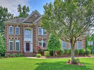 908 Chevis Ct, Fort Mill, SC 29708