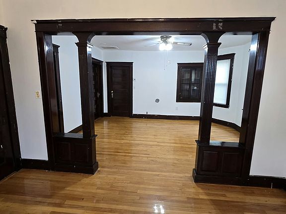 2nd image of 53 South St APT 3