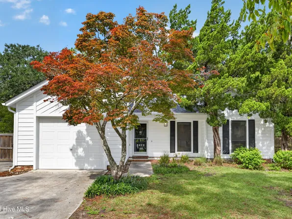 3412 Sparrow Hawk Court, Wilmington, NC 28409
