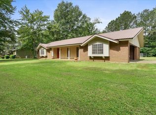 3222 Stage Rd, Morton, MS 39117