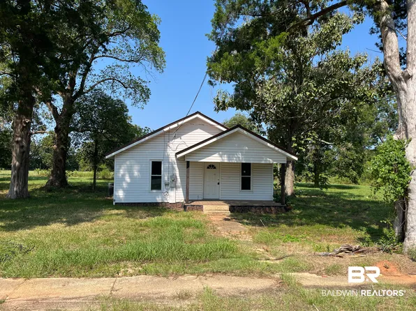 91 Oak Grove Rd, Frisco City, AL 36445