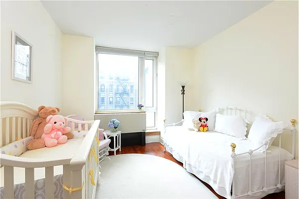 Sold by Douglas Elliman | media 4