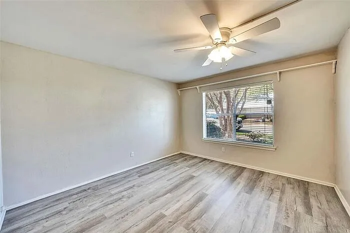 8219 Summer Side Dr — Photo 4