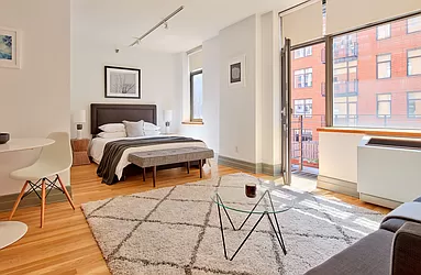 Court House Apartments at 125 Court Street in Downtown Brooklyn : Sales