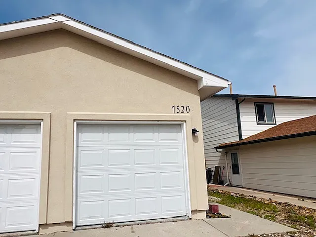 7520 Banner Ct — Photo 2