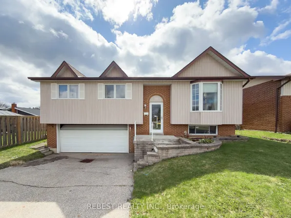 98 Cobblehill Rd, Halton Hills, ON L7J 2N6