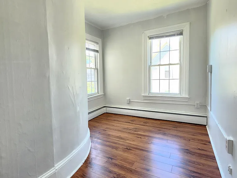 74 Wing St — Photo 14