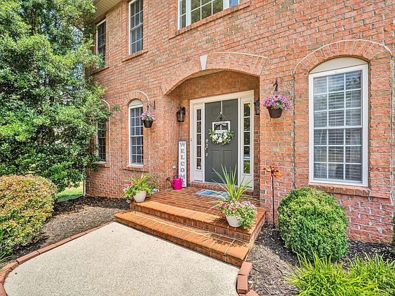 4th image of 6067 Cezanne Ct