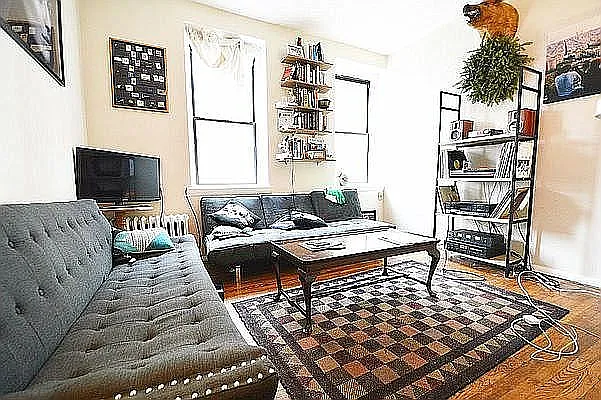 Rented by REAL New York | media 2