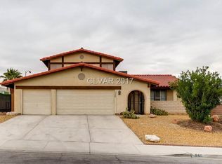 660 Montvilla Dr, Las Vegas, NV 89123