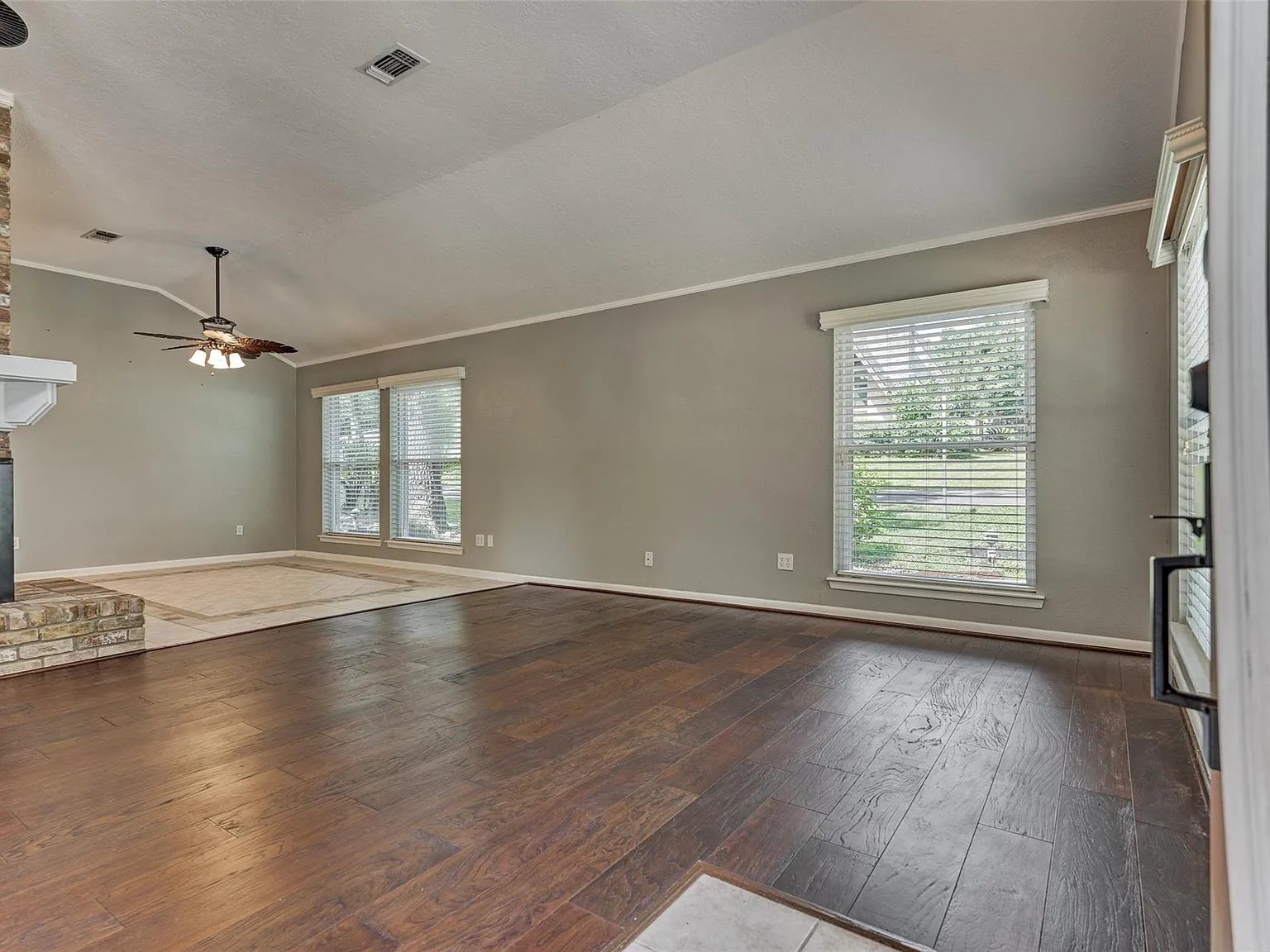 2 bed, 11.0 bath, 1542 sqft, $1,895 — Photo 4
