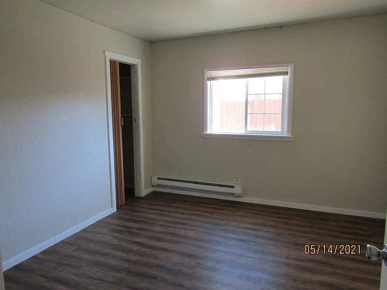 10625 Sheridan Ave S — Photo 8