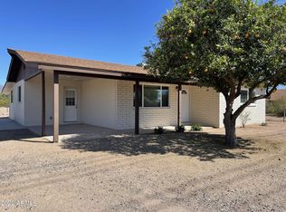 77 N Tomahawk Rd, Apache Junction, AZ 85119