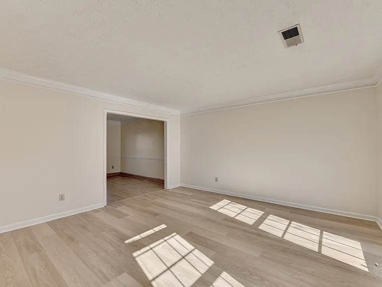 3945 Genoa Ct — Photo 47