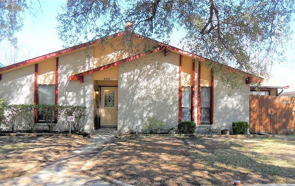 1st image of 432 Solitude Dr
