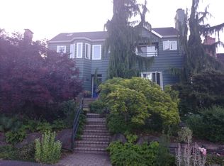 2010 36th Ave W, Seattle, WA 98199