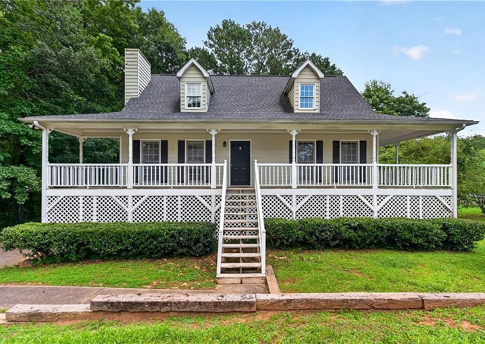 1st image of 279 Maplewood Ln