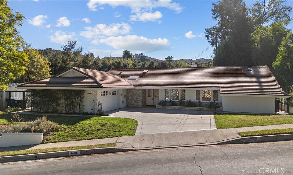 1st image of 4606 San Feliciano Dr