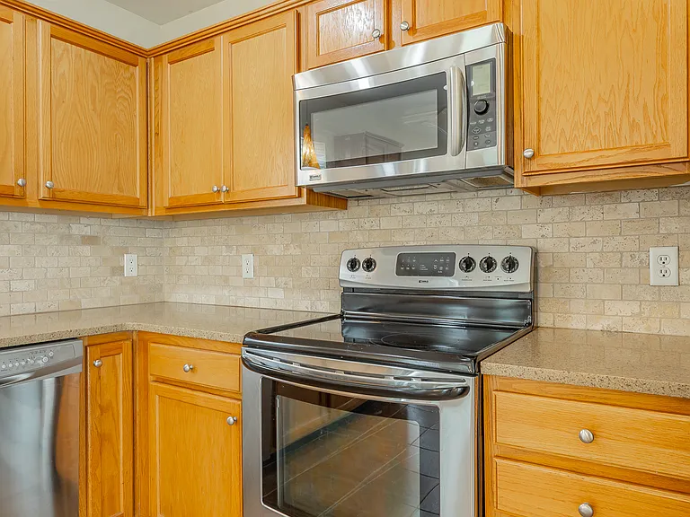 7194 British Rd — Photo 28
