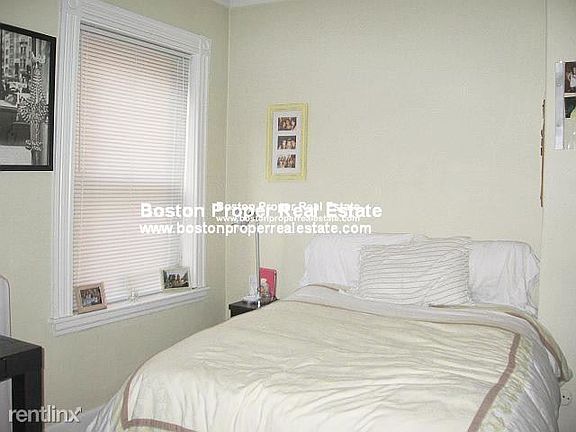 43 Hemenway #6 Boston - Fenway Unit Photo 4 (3)